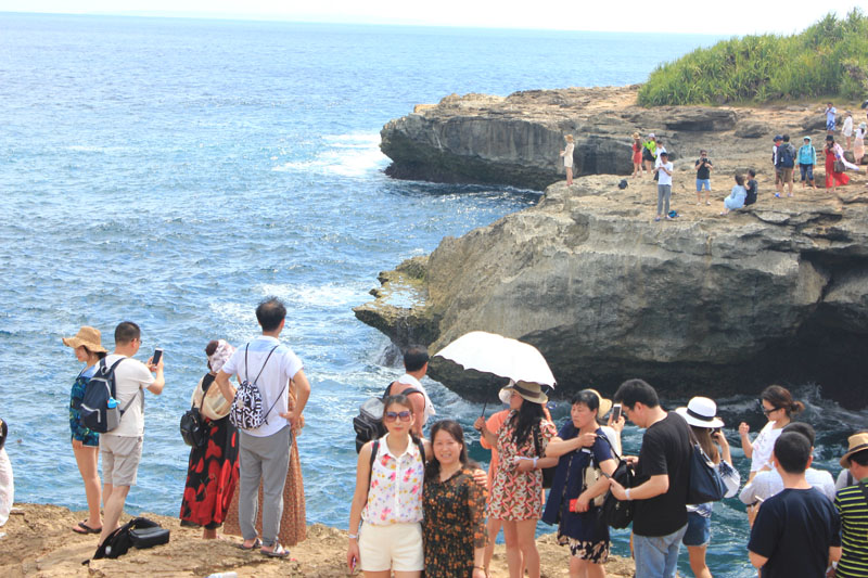 巴厘島：公司成立15周年 優(yōu)秀銷(xiāo)售員工參加